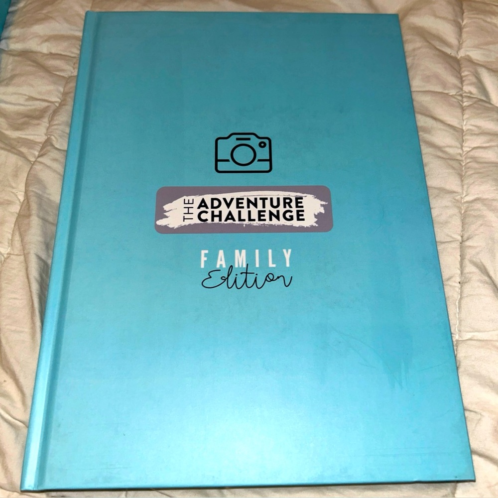 The Adventure Challenge Family Edition Book 50 Scratch-Off Adventures, Unused!